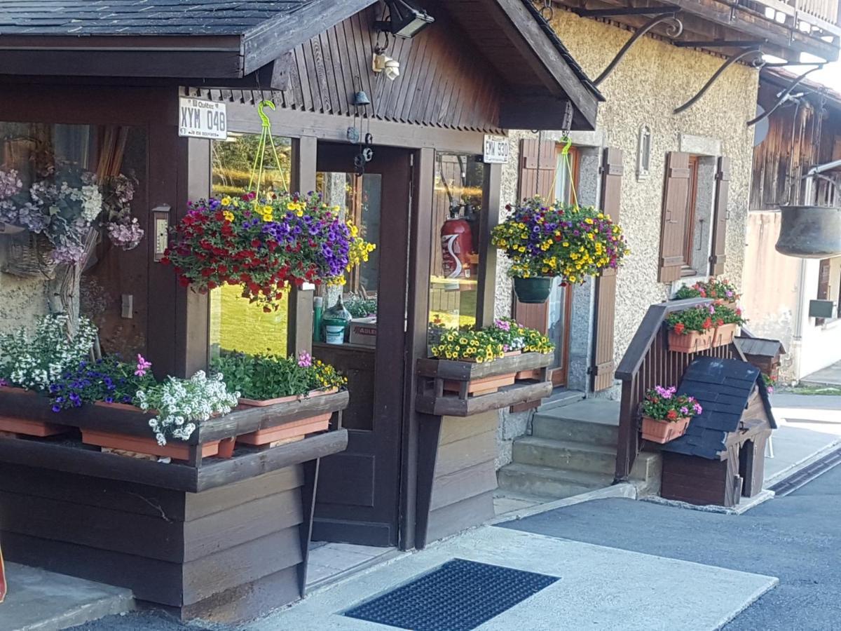 꽁블루 La Ferme Du Mont-Blanc B&B 외부 사진